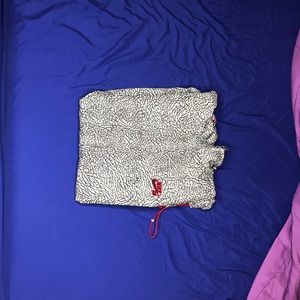 VINTAGE NIKE WINDBREAKER